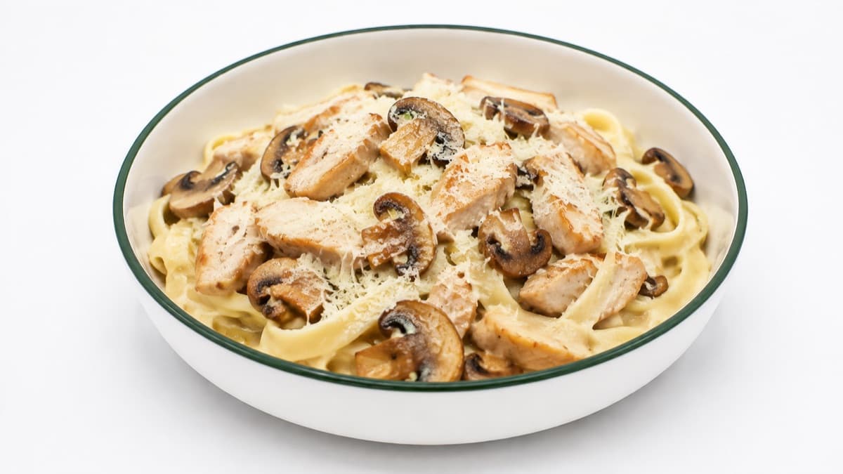 Fettuccine Alfredo