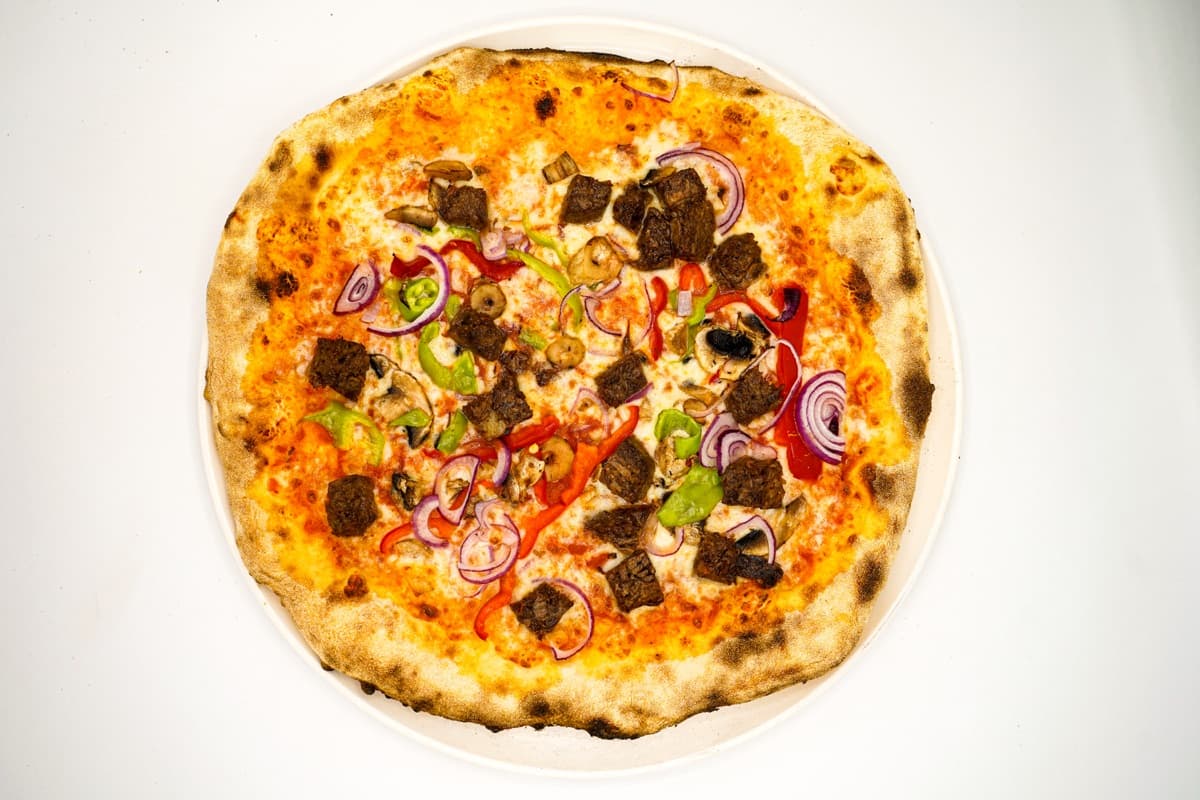 Kavurmalı Pizza